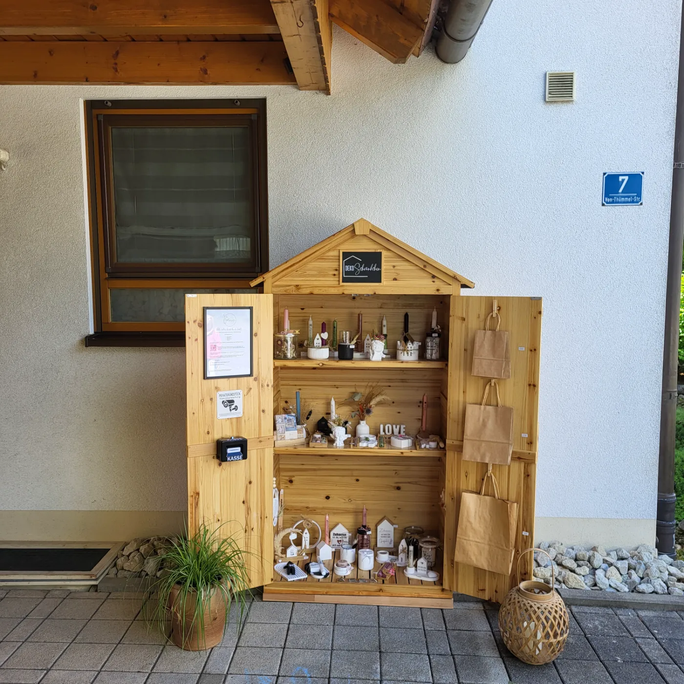 Dekoschränkchen Dörfles-Esbach – Bild 1